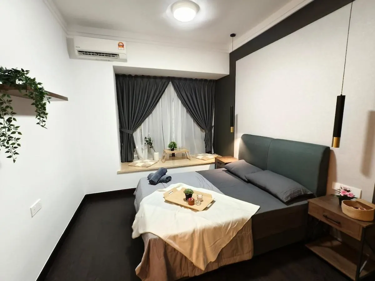 R&F Sea View 2Br Midnight Design 6-8Pax Brand New Lägenhet Johor Bahru Malaysia