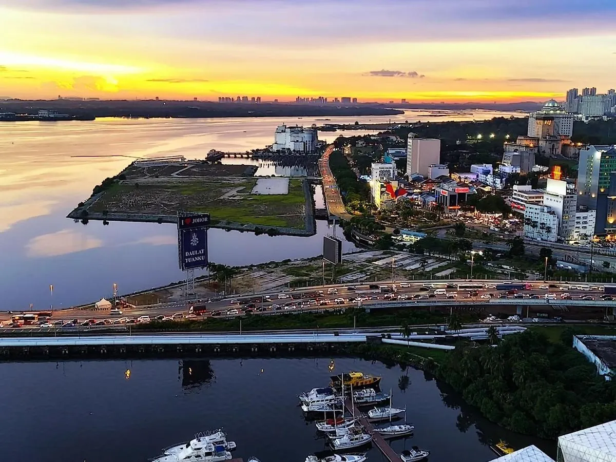 R&F Sea View 2Br Midnight Design 6-8Pax Brand New Lägenhet Johor Bahru